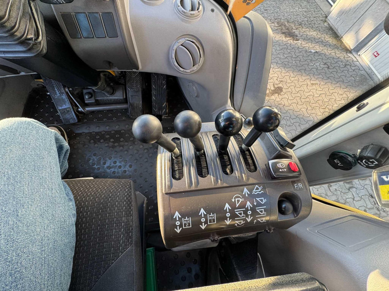 Volvo L90H Volvo L90H leasing Volvo L90H Volvo L90H: picture 15