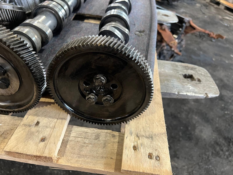 Scania LH - Camshaft: picture 2 Scania LH - Camshaft: picture 2