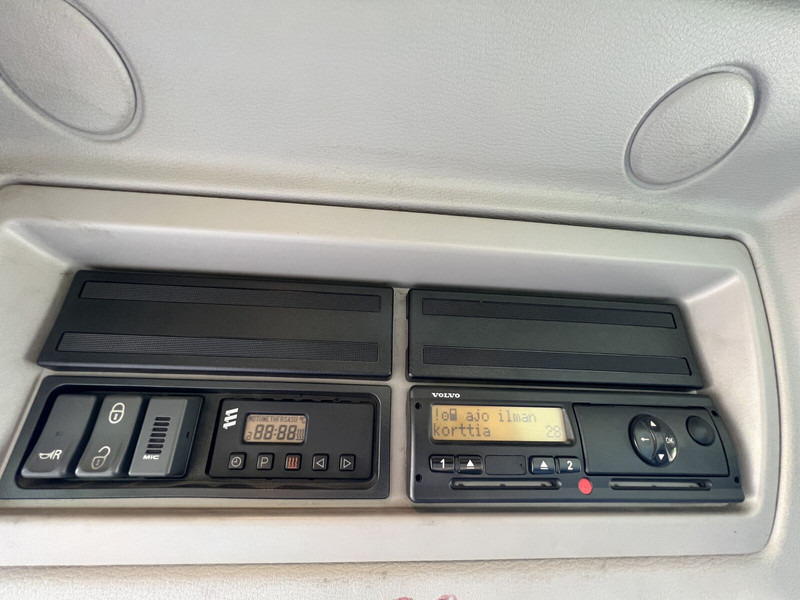 Box truck Volvo FL 290: picture 14
