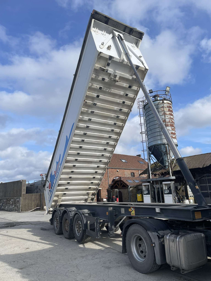 BENALU c39 leasing BENALU c39: picture 10 BENALU c39 leasing BENALU c39: picture 10