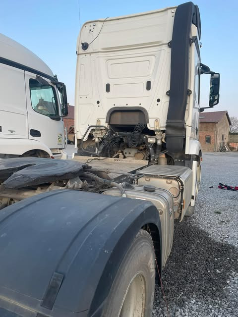 Mercedes-beenz aroc - Tractor unit: picture 4 Mercedes-beenz aroc - Tractor unit: picture 4