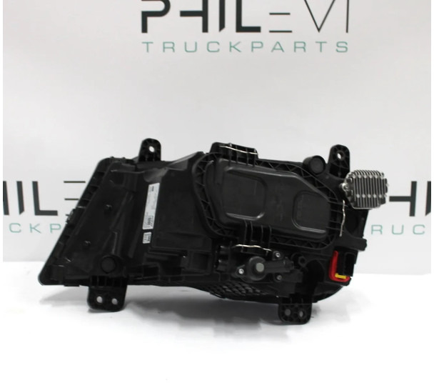 MAN TGX Koplamp Rechts 81.25101-6738 Nieuw! Model 2021+ - Headlight for Truck: picture 2 MAN TGX Koplamp Rechts 81.25101-6738 Nieuw! Model 2021+ - Headlight for Truck: picture 2