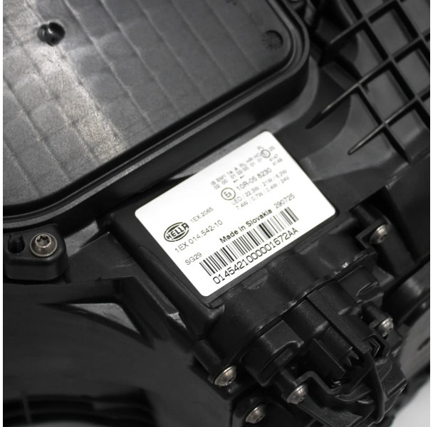 Scania NGS Koplamp Rechts 2674391 | 3148186 Nieuw - Headlight for Truck: picture 4 Scania NGS Koplamp Rechts 2674391 | 3148186 Nieuw - Headlight for Truck: picture 4