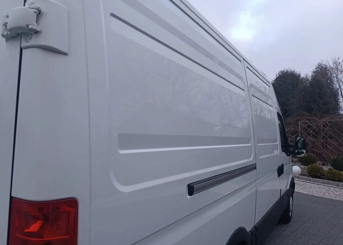 Panel van Iveco Dailly 2.3: picture 9