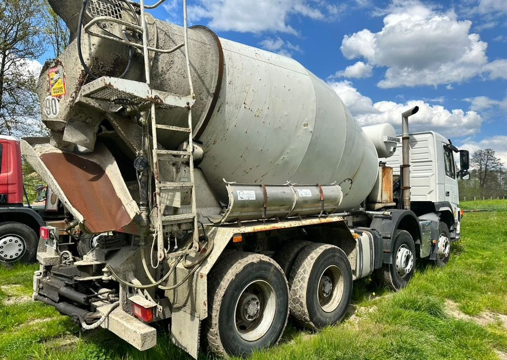 Volvo FM - Concrete mixer truck: picture 4 Volvo FM - Concrete mixer truck: picture 4