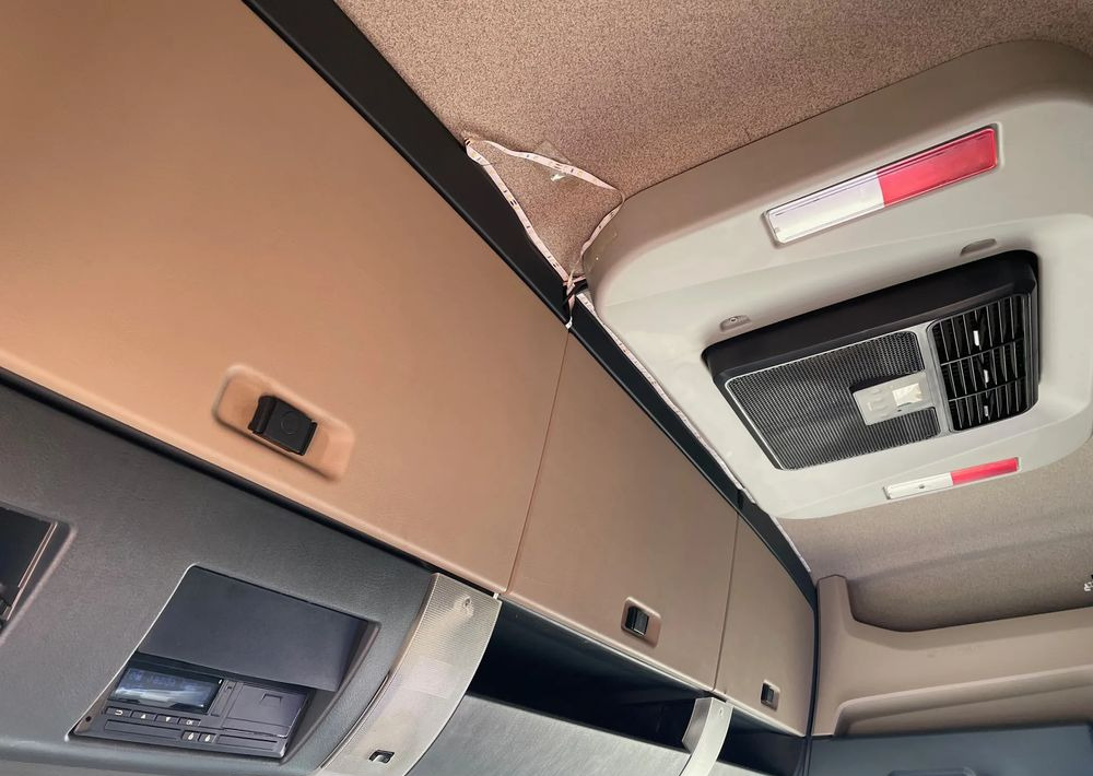 Box truck MAN TGX 18.420/ KONTENER 7,2m: picture 11