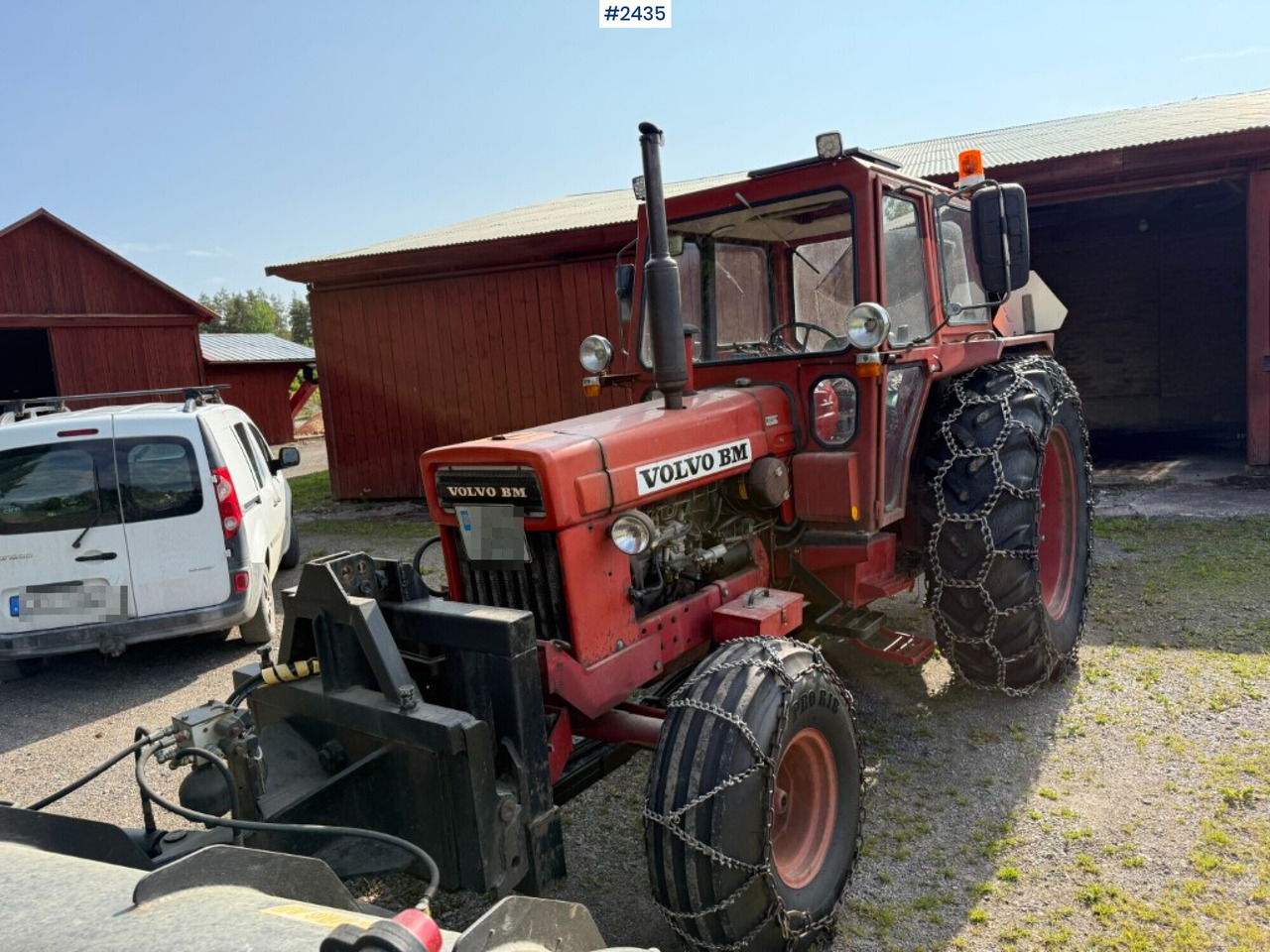 Tractor Volvo BM T 800 C - Farm tractor: picture 2 Tractor Volvo BM T 800 C - Farm tractor: picture 2