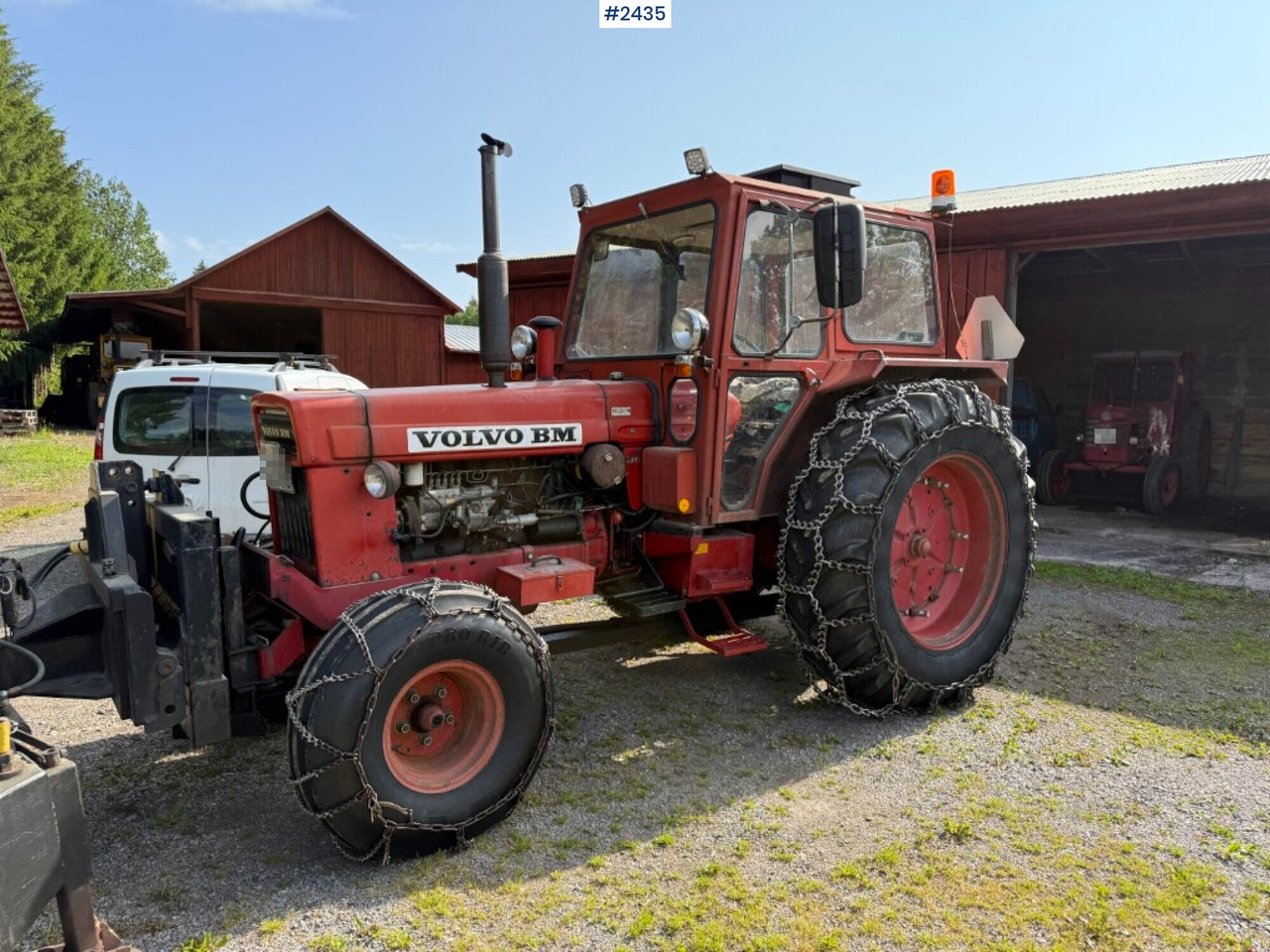 Tractor Volvo BM T 800 C - Farm tractor: picture 1 Tractor Volvo BM T 800 C - Farm tractor: picture 1