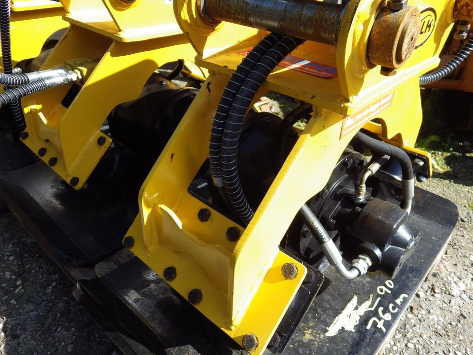 Anbauverdichter BLK4 Hydro-Rüttelplatte MS03 (netto 2600,00) - Vibratory plate, Attachment: picture 4 Anbauverdichter BLK4 Hydro-Rüttelplatte MS03 (netto 2600,00) - Vibratory plate, Attachment: picture 4