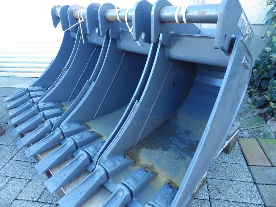 Kinshofer Tieflöffel MS03 300 mm GÜNSTIG - Excavator bucket: picture 1 Kinshofer Tieflöffel MS03 300 mm GÜNSTIG - Excavator bucket: picture 1