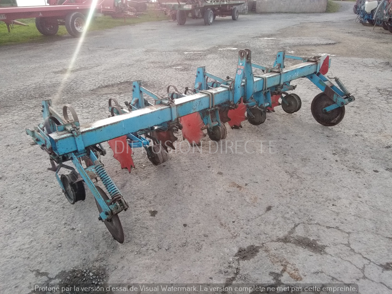 MONOSEM BINEUSE SUPER CROP 4 RANGS - Soil tillage equipment: picture 4 MONOSEM BINEUSE SUPER CROP 4 RANGS - Soil tillage equipment: picture 4