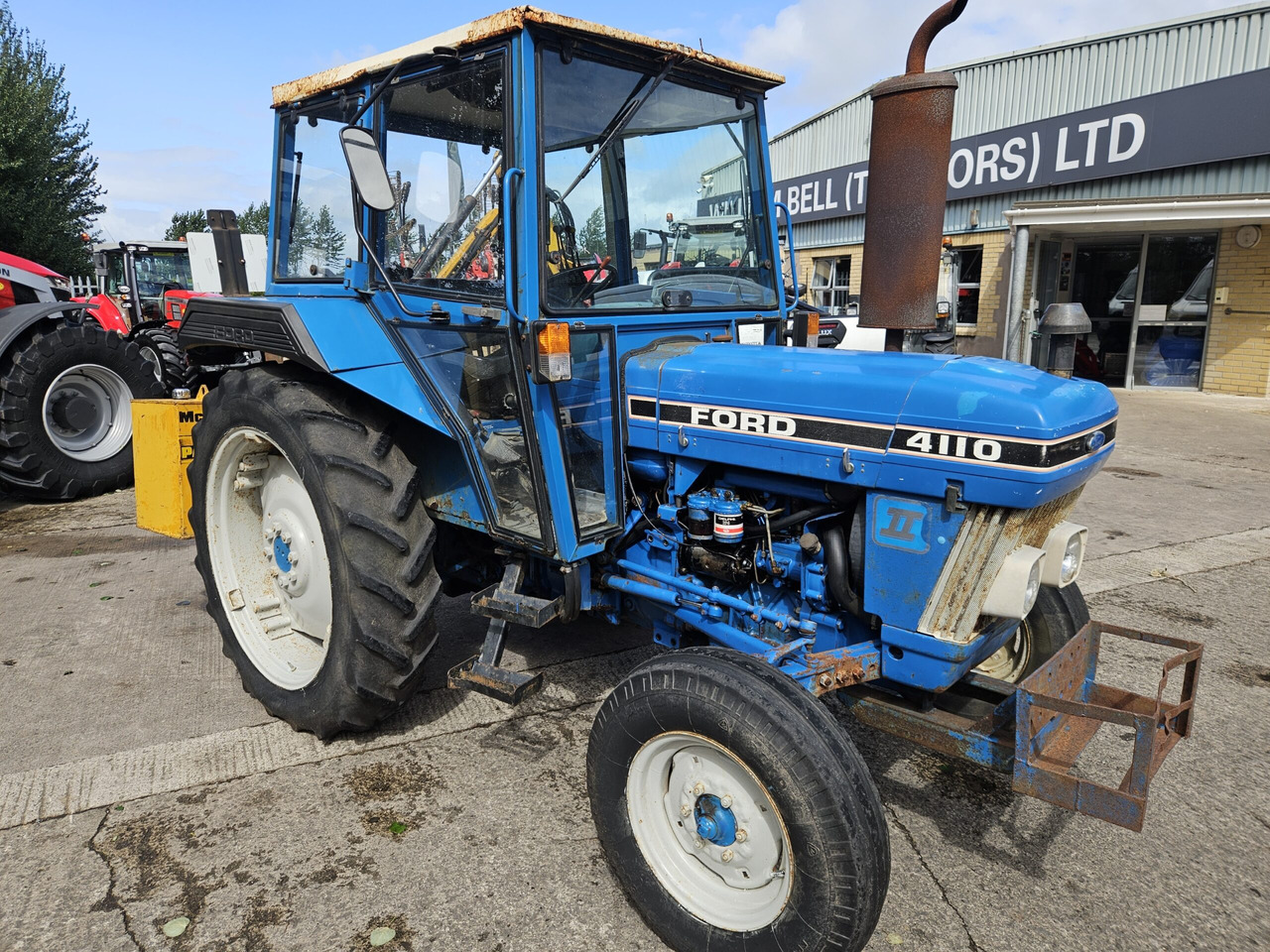 1988 Ford 4110 2wd tractor - Farm tractor: picture 1 1988 Ford 4110 2wd tractor - Farm tractor: picture 1