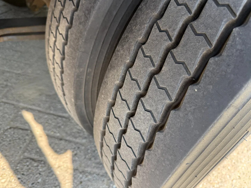 Low loader semi-trailer Goldhofer Hydr gestuurd 2 x uitschuifbaar APK 11-26: picture 15