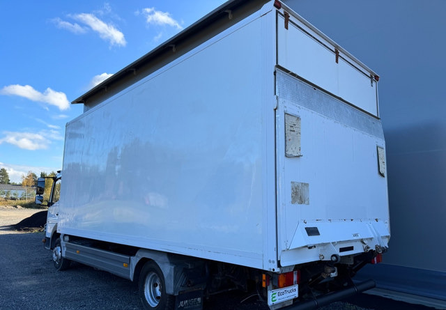 Mercedes-BenzAtego kaappi + perälauta - Box truck: picture 3 Mercedes-BenzAtego kaappi + perälauta - Box truck: picture 3