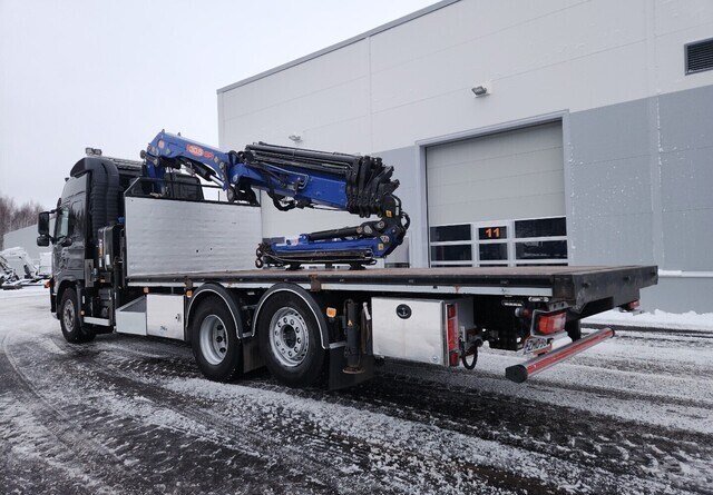 Volvo FM 420 6x2 - Dropside/ Flatbed truck, Crane truck: picture 4 Volvo FM 420 6x2 - Dropside/ Flatbed truck, Crane truck: picture 4