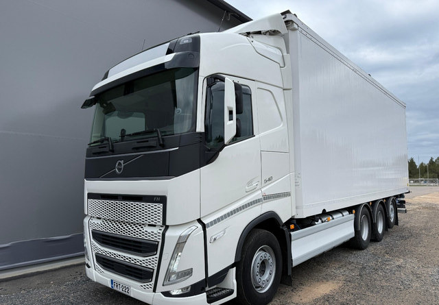 VolvoFH 540 8x4 66m3 - Box truck: picture 1 VolvoFH 540 8x4 66m3 - Box truck: picture 1