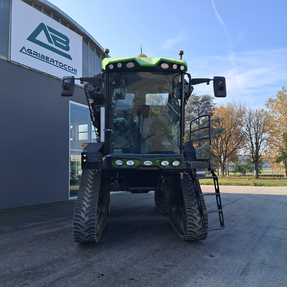 GRIM SERIE 9 - Self-propelled sprayer: picture 5 GRIM SERIE 9 - Self-propelled sprayer: picture 5