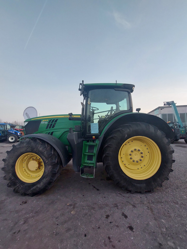 JOHN DEERE 6210R - Farm tractor: picture 1 JOHN DEERE 6210R - Farm tractor: picture 1