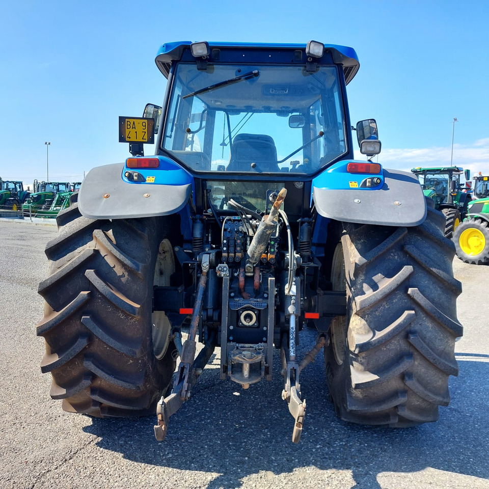 NEW HOLLAND TM 190 - Farm tractor: picture 3 NEW HOLLAND TM 190 - Farm tractor: picture 3