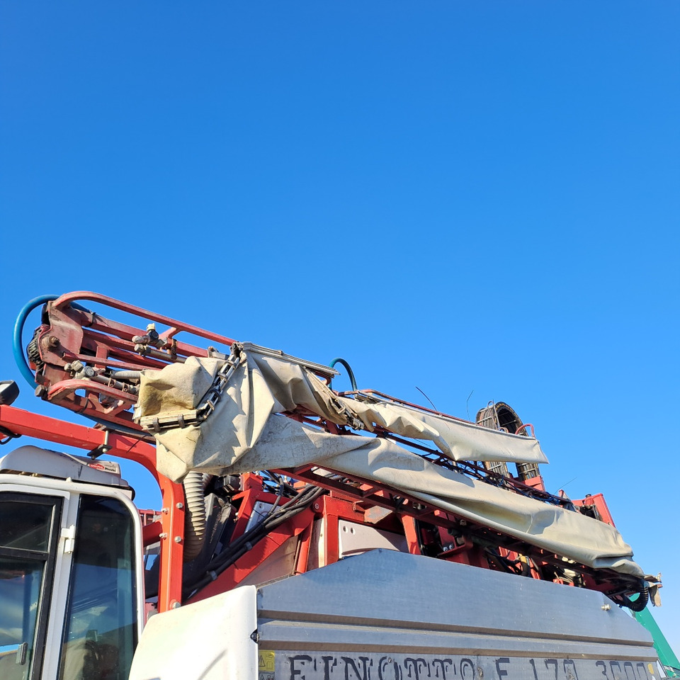 POLVERIZZATORE SEMOVENTE FINOTTO E170 3000 - Self-propelled sprayer: picture 5 POLVERIZZATORE SEMOVENTE FINOTTO E170 3000 - Self-propelled sprayer: picture 5