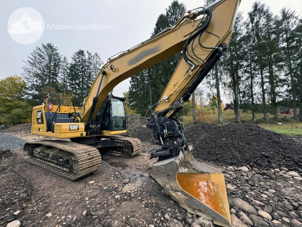 CAT 323 - Crawler excavator: picture 2 CAT 323 - Crawler excavator: picture 2