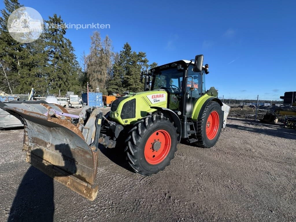 Claas Arion 410  - Farm tractor: picture 3 Claas Arion 410  - Farm tractor: picture 3
