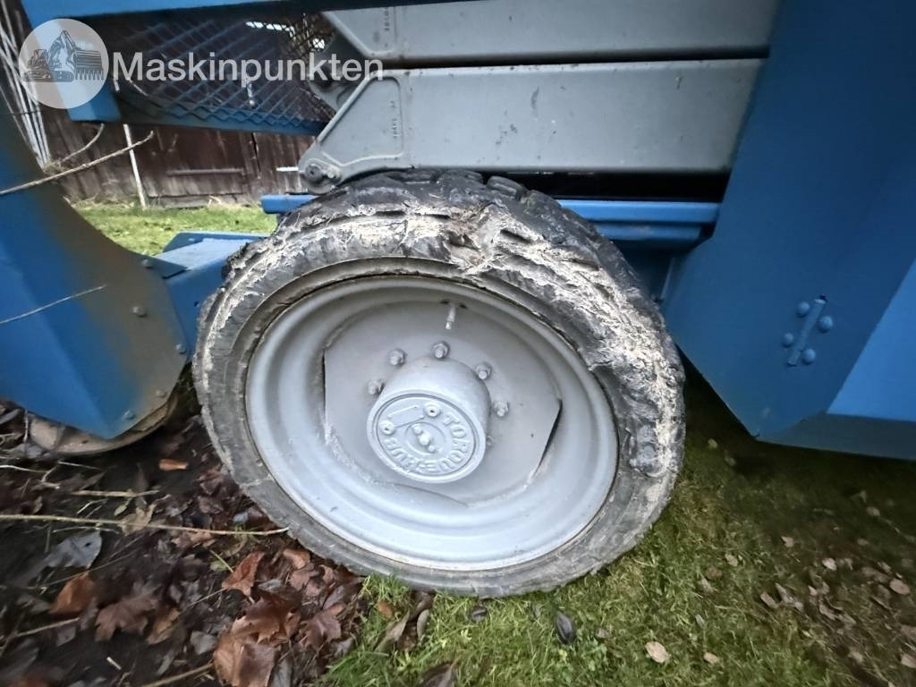 Genie GS 4390 - Scissor lift: picture 4 Genie GS 4390 - Scissor lift: picture 4