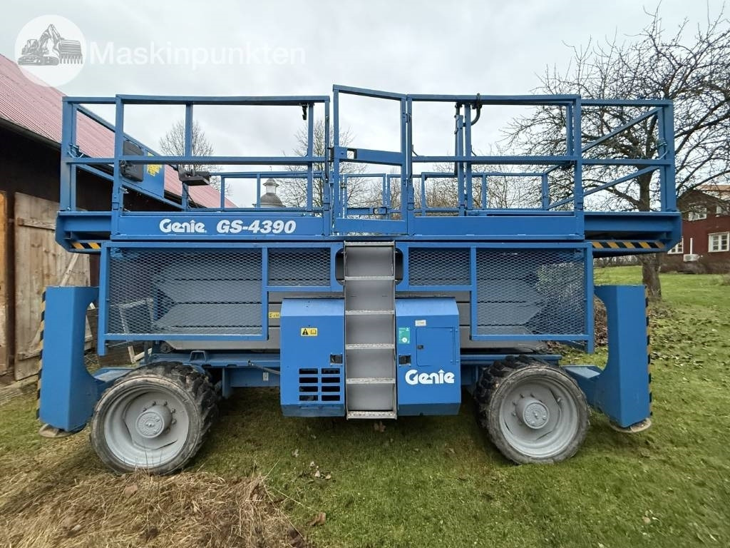Genie GS 4390 - Scissor lift: picture 2 Genie GS 4390 - Scissor lift: picture 2