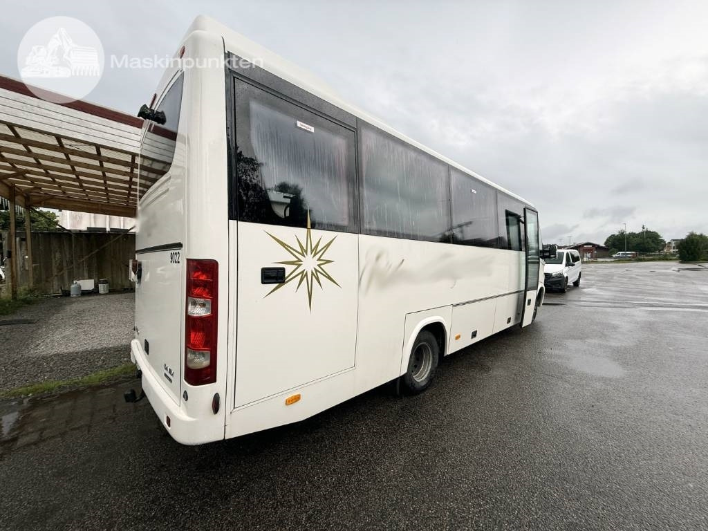 Iveco AS Domzale R TL - Suburban bus: picture 5 Iveco AS Domzale R TL - Suburban bus: picture 5