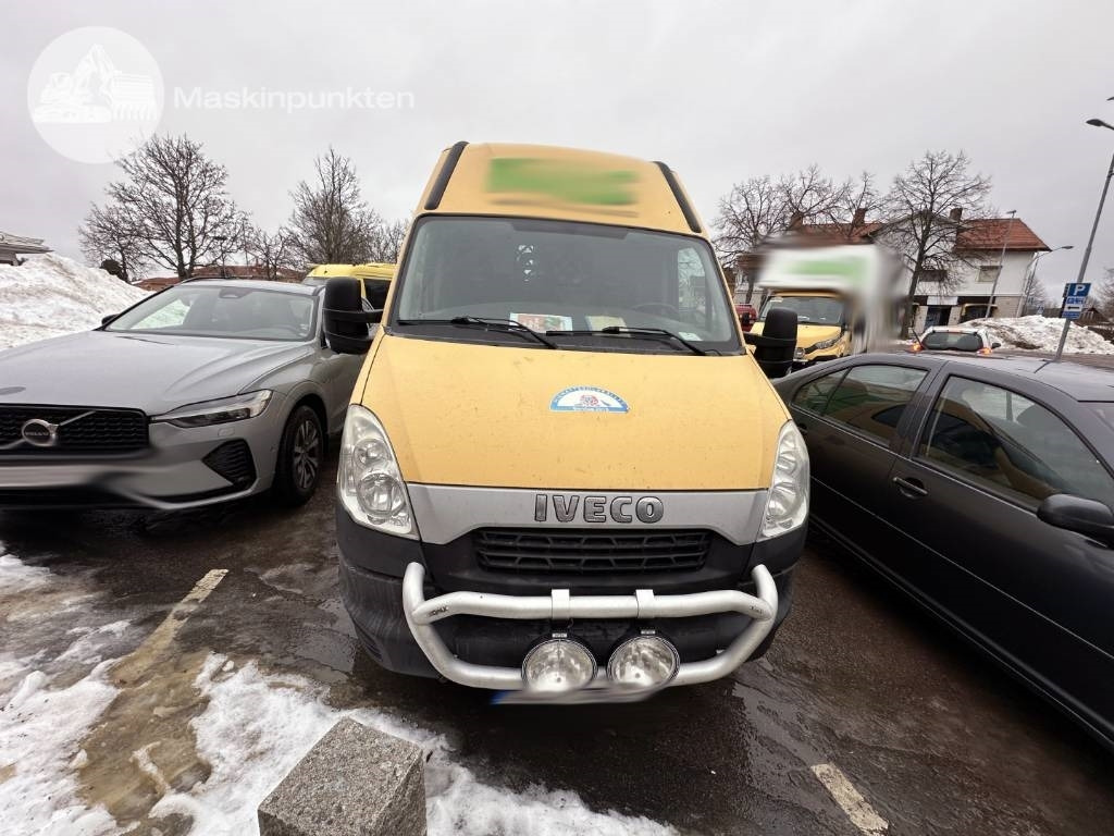 Panel van Iveco Daily 35 S13 V: picture 6
