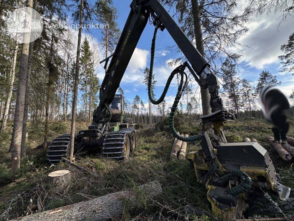 John Deere 1470 G - Forestry harvester: picture 3 John Deere 1470 G - Forestry harvester: picture 3