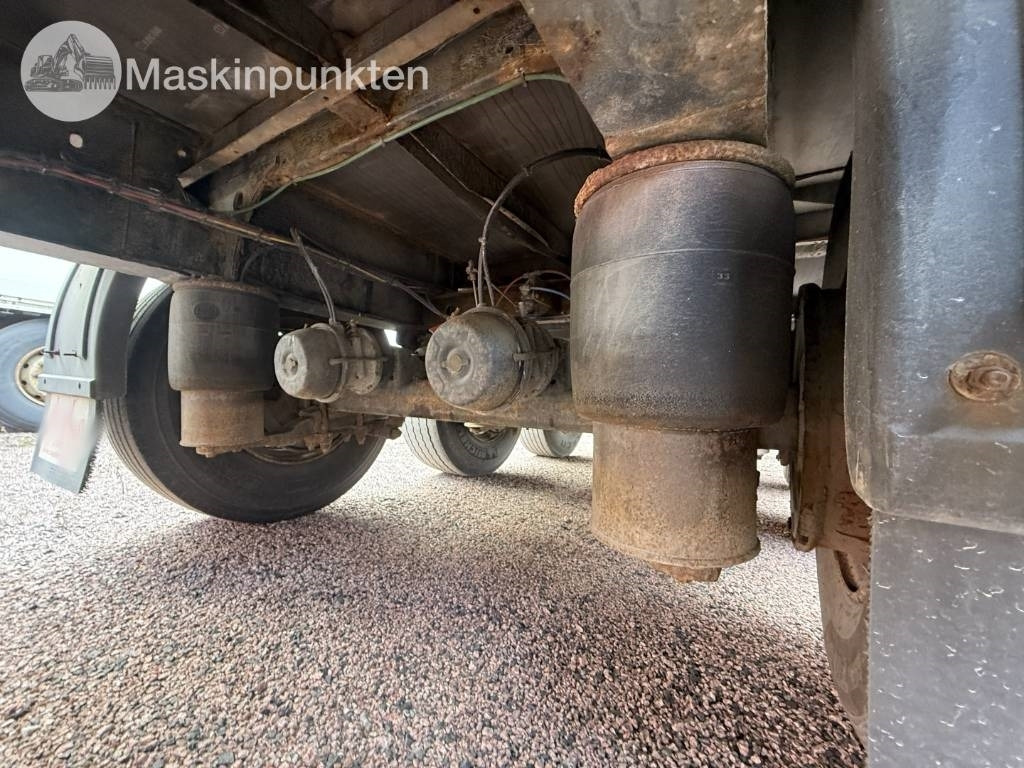 Curtainsider trailer Krone SD Profi-liner: picture 33 Curtainsider trailer Krone SD Profi-liner: picture 33