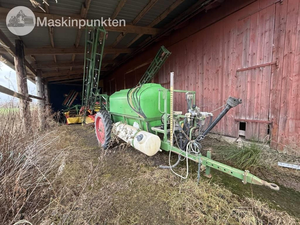 Moteska M2500 växtspruta - Trailed sprayer: picture 3 Moteska M2500 växtspruta - Trailed sprayer: picture 3