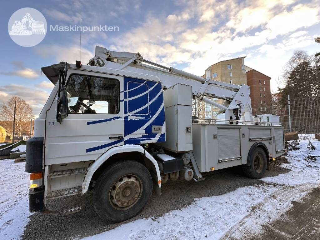 Scania P 92 M - Truck mounted aerial platform: picture 1 Scania P 92 M - Truck mounted aerial platform: picture 1
