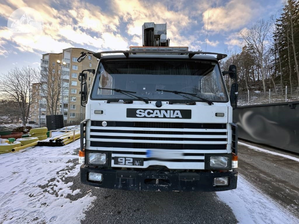 Scania P 92 M - Truck mounted aerial platform: picture 3 Scania P 92 M - Truck mounted aerial platform: picture 3