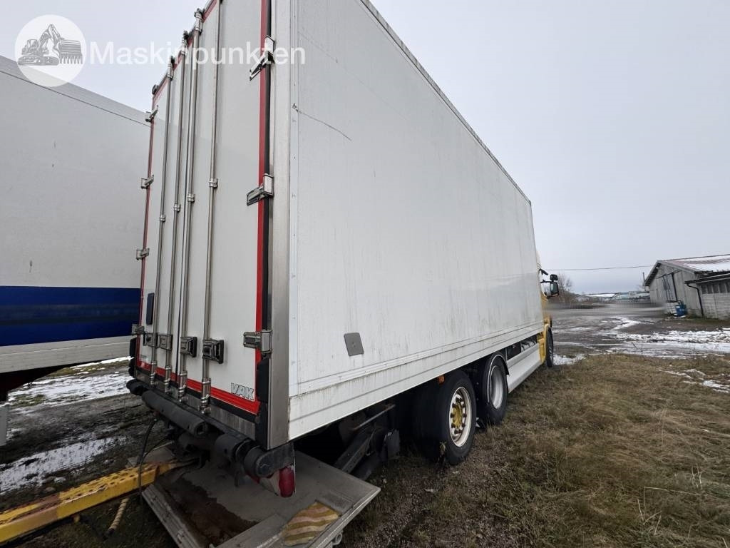 Scania R 124 - Box truck: picture 3 Scania R 124 - Box truck: picture 3