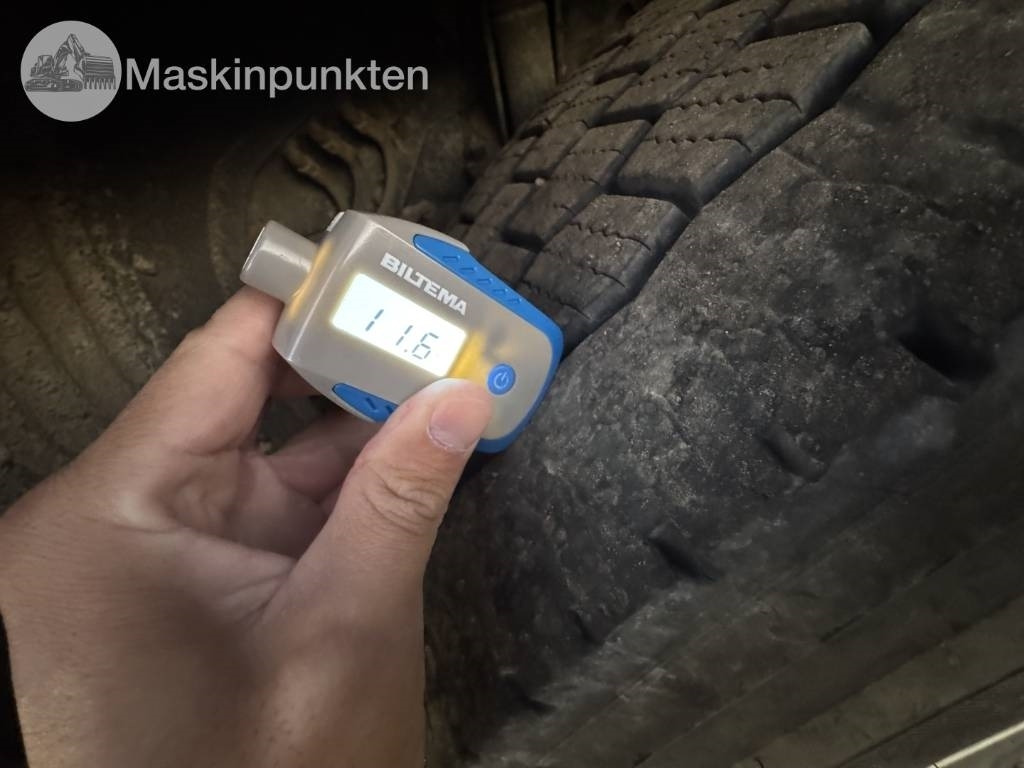 Scania R 480 LB - Hook lift truck: picture 5 Scania R 480 LB - Hook lift truck: picture 5