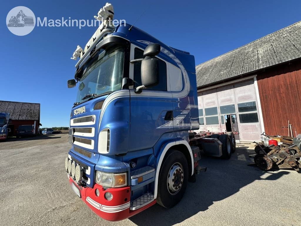Scania R 560 LB - Cab chassis truck: picture 1 Scania R 560 LB - Cab chassis truck: picture 1