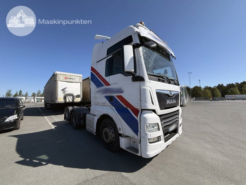 MAN TGX 28.510 - Tractor unit: picture 3 MAN TGX 28.510 - Tractor unit: picture 3