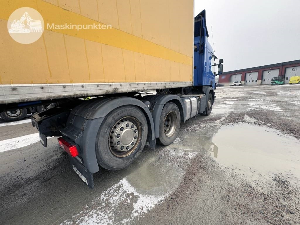 Scania P 450  - Tractor unit: picture 3 Scania P 450  - Tractor unit: picture 3