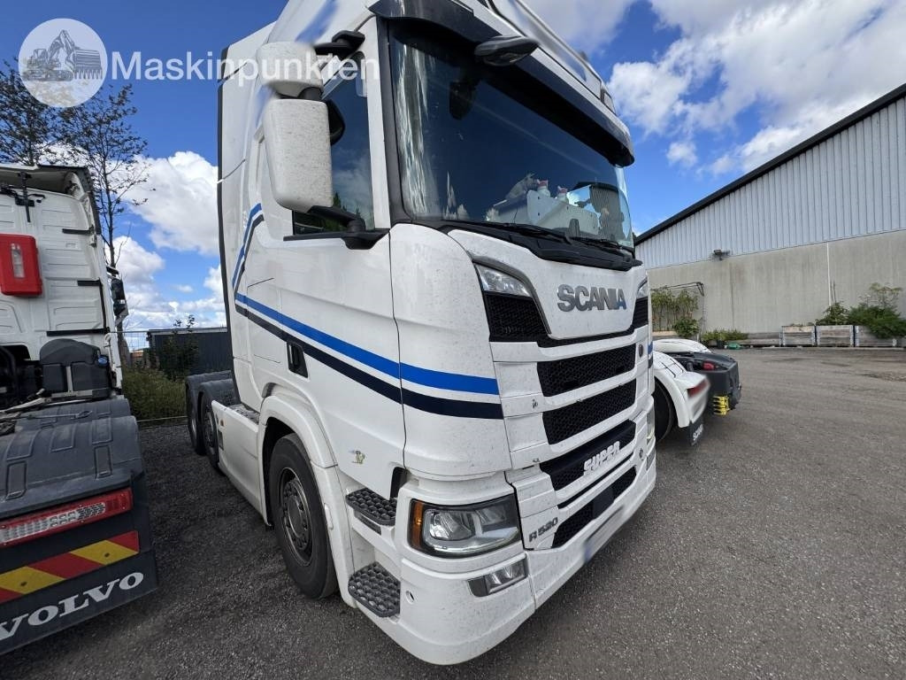 Scania R 520 - Tractor unit: picture 4 Scania R 520 - Tractor unit: picture 4