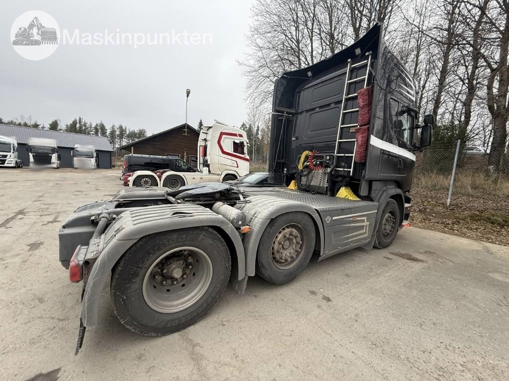 Scania R 520 - Tractor unit: picture 5 Scania R 520 - Tractor unit: picture 5