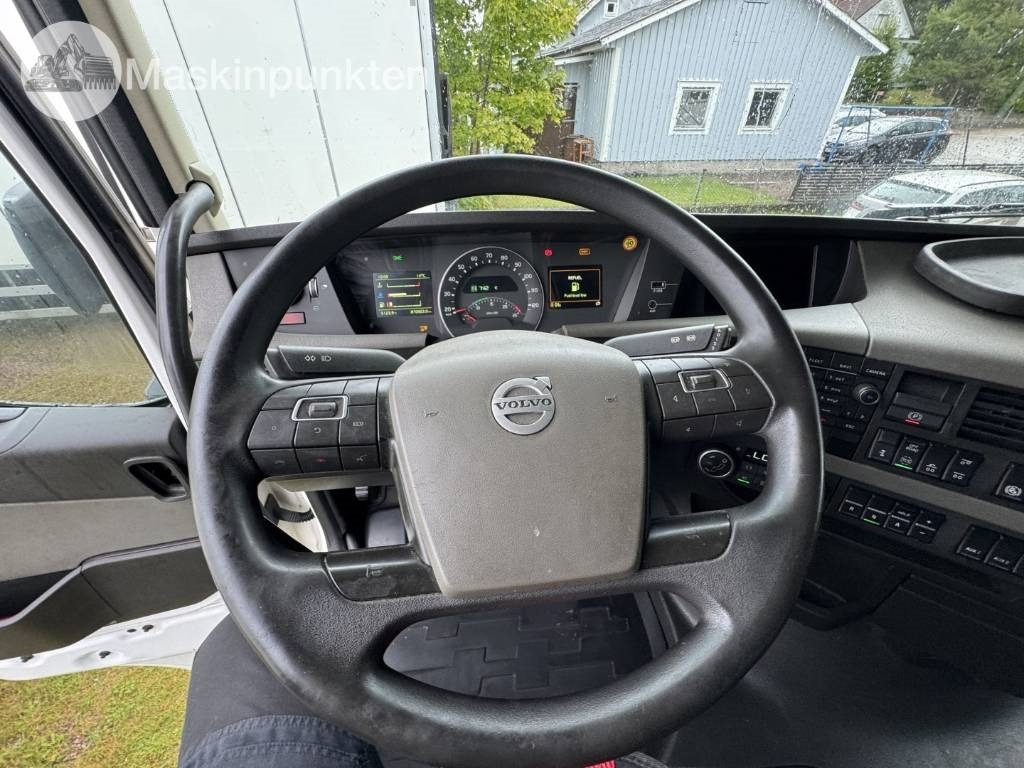 Tractor unit Volvo FH 500: picture 37 Tractor unit Volvo FH 500: picture 37