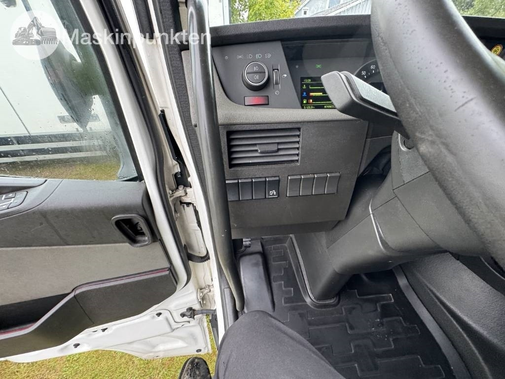 Tractor unit Volvo FH 500: picture 38 Tractor unit Volvo FH 500: picture 38