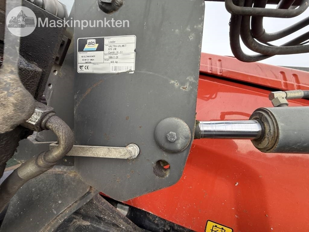 Farm tractor Valtra Valmet 8150-4: picture 38