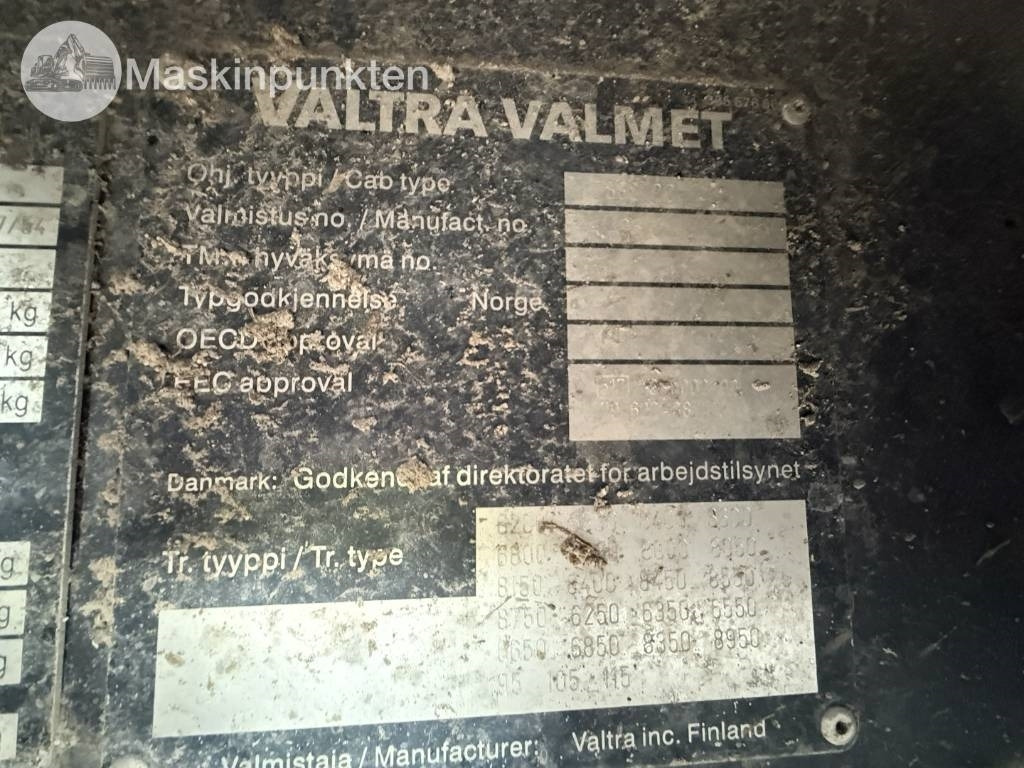 Farm tractor Valtra Valmet 8150-4: picture 30