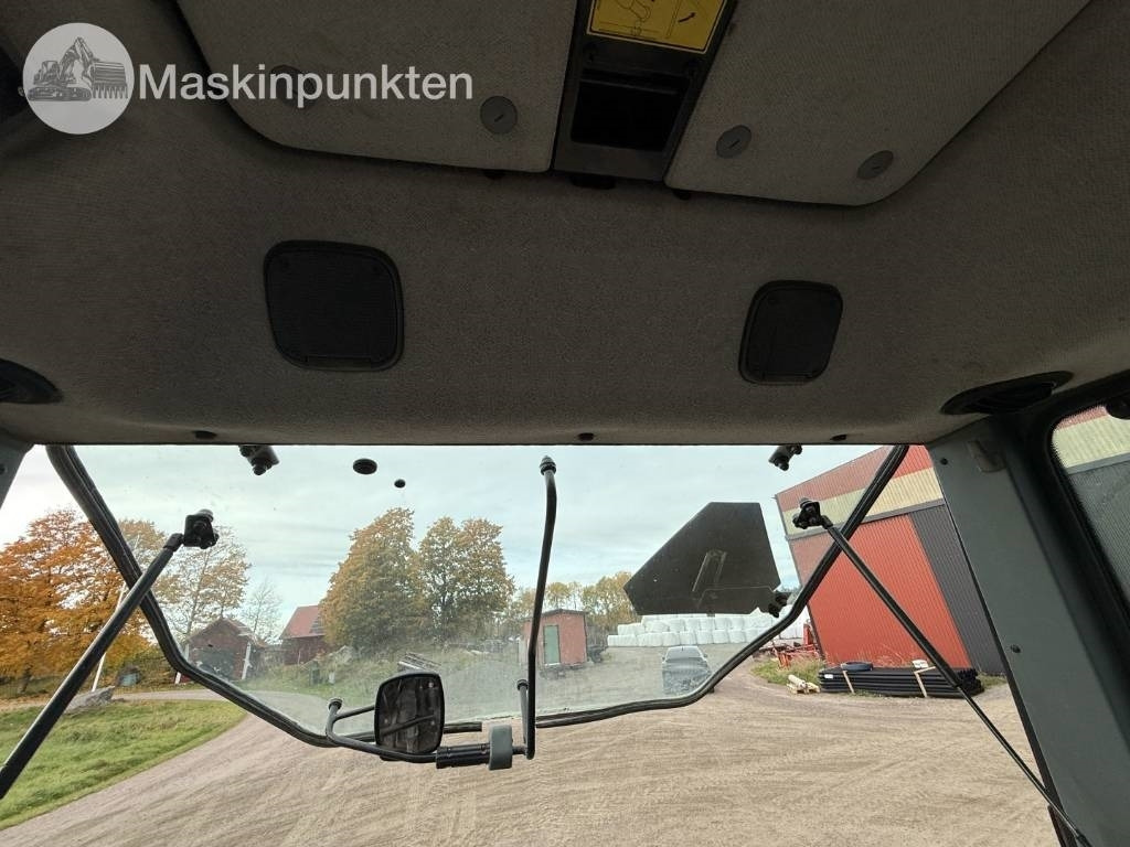 Farm tractor Valtra Valmet 8150-4: picture 20