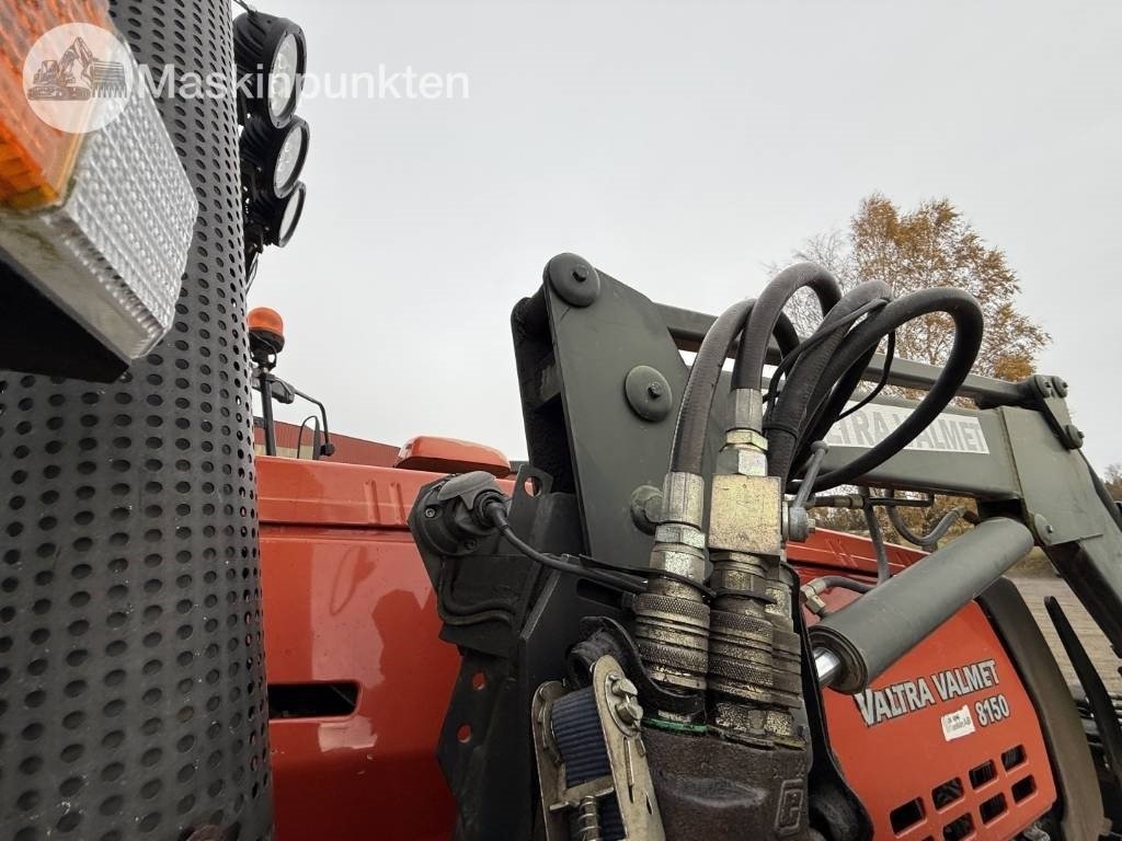 Farm tractor Valtra Valmet 8150-4: picture 36