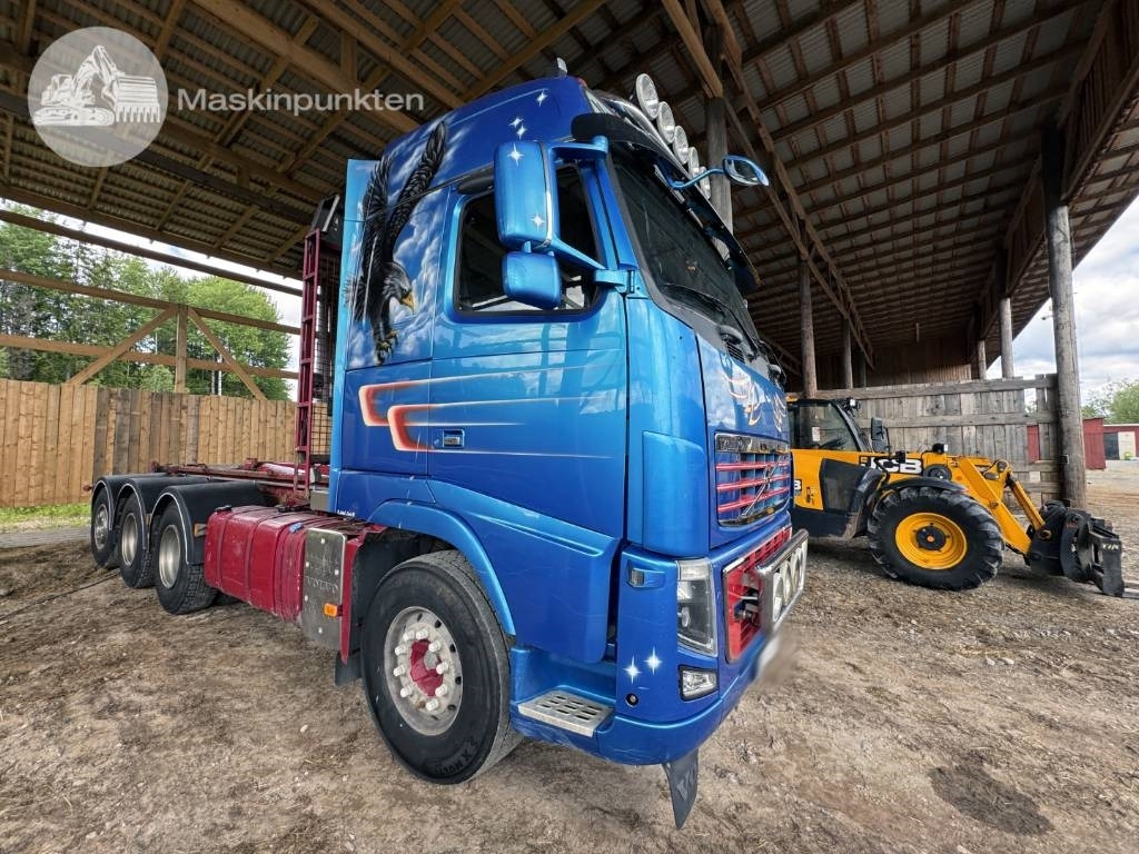 Volvo FH 16 550  - Hook lift truck: picture 5 Volvo FH 16 550  - Hook lift truck: picture 5