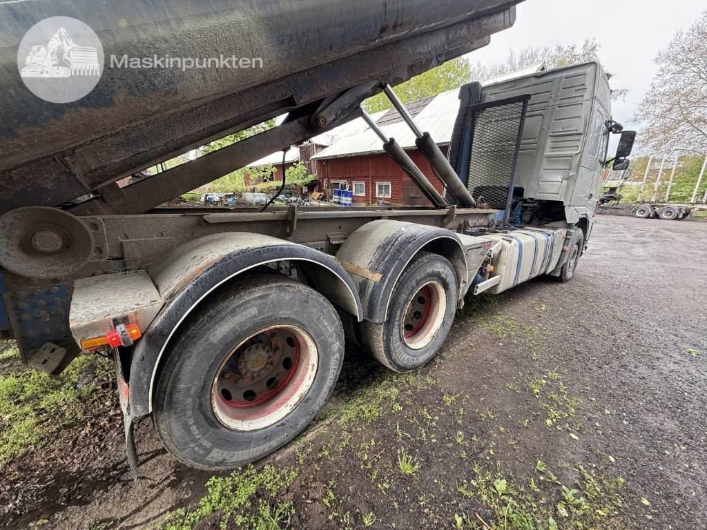 Volvo FH 16 660 - Hook lift truck: picture 5 Volvo FH 16 660 - Hook lift truck: picture 5